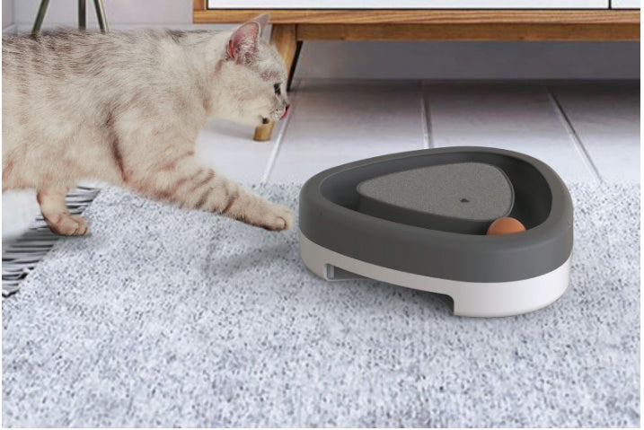 Smart Funny Cat Triangle Electric Toy Cat Scratcher